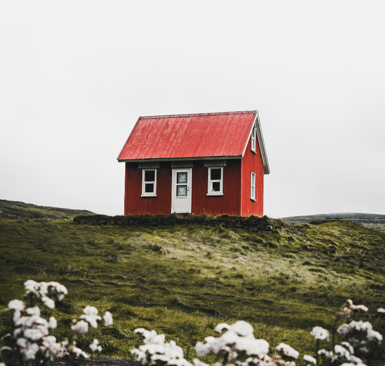 Choisir entre une maison à toit plat ou une maison à deux pans : Quelle option est la meilleure pour vous ? Illzach